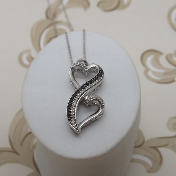 Beautiful Double Heart Black and White Diamonds - Picture 3 of 9